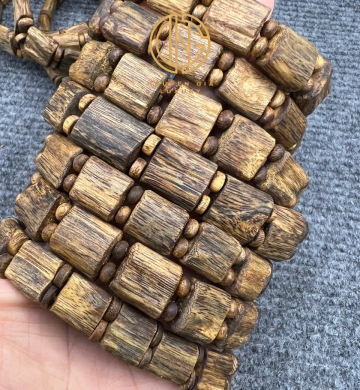 LẮC KỲ HẢI NAM